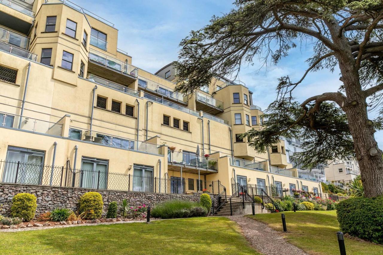 A7 Masts - Striking Beach Bolthole Apartment With Beautiful Sea Views Private Balcony & Parking Torquay Exterior foto