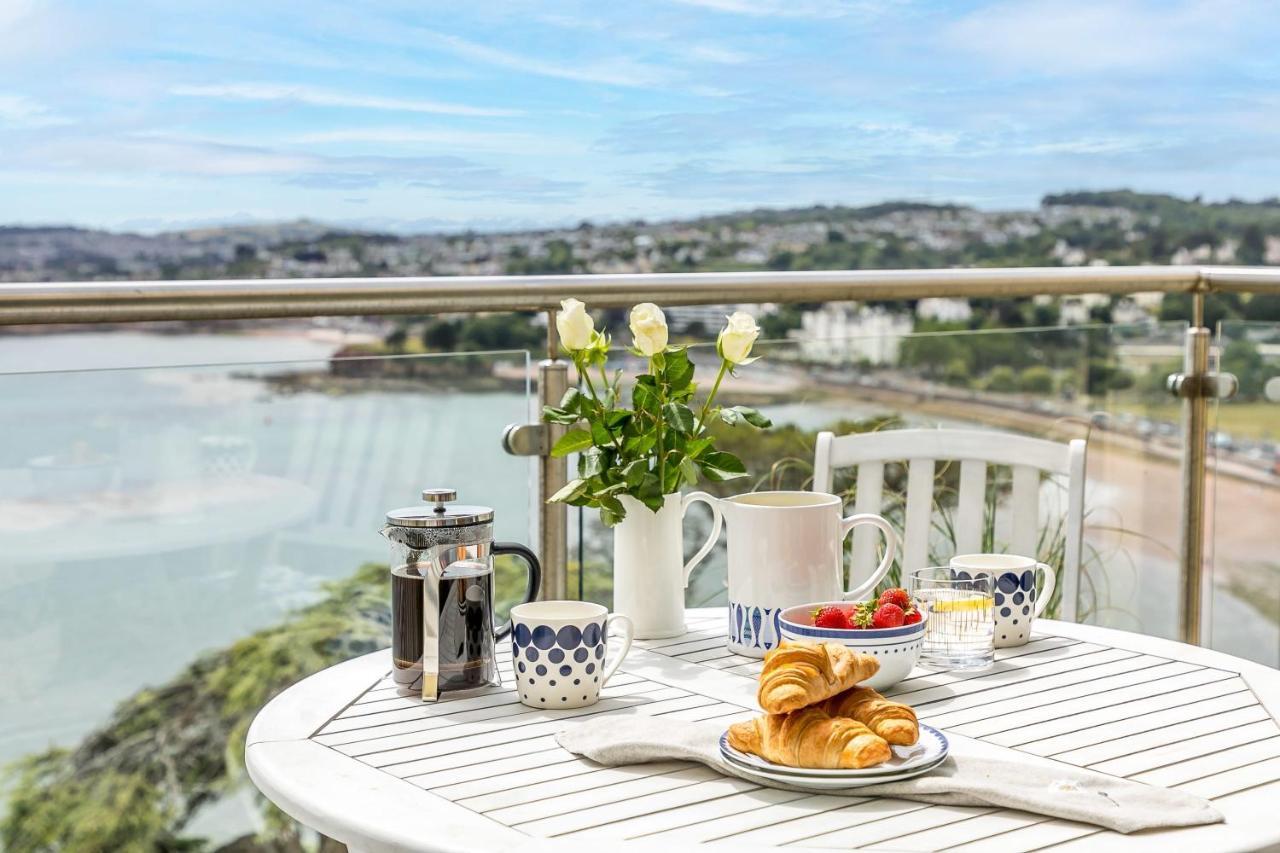 A7 Masts - Striking Beach Bolthole Apartment With Beautiful Sea Views Private Balcony & Parking Torquay Exterior foto