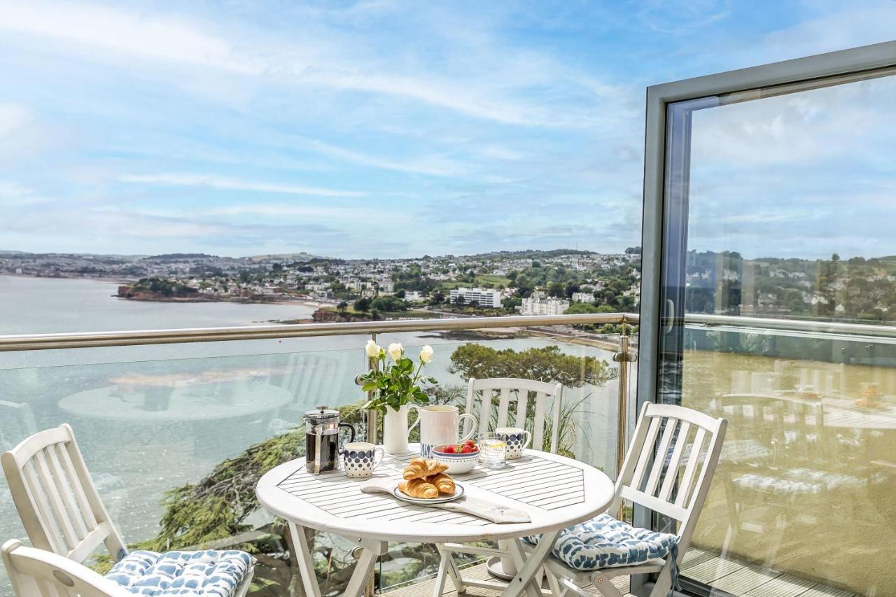 A7 Masts - Striking Beach Bolthole Apartment With Beautiful Sea Views Private Balcony & Parking Torquay Exterior foto