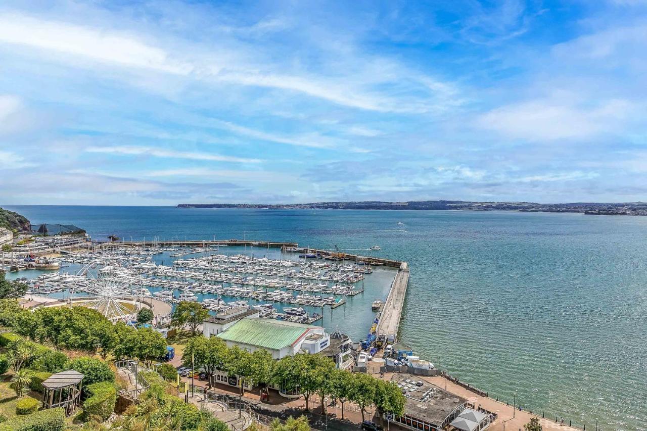 A7 Masts - Striking Beach Bolthole Apartment With Beautiful Sea Views Private Balcony & Parking Torquay Exterior foto