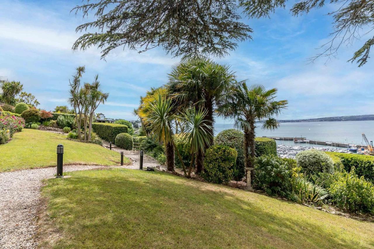 A7 Masts - Striking Beach Bolthole Apartment With Beautiful Sea Views Private Balcony & Parking Torquay Exterior foto