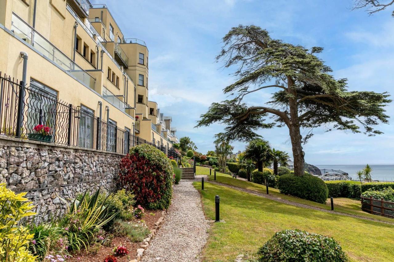 A7 Masts - Striking Beach Bolthole Apartment With Beautiful Sea Views Private Balcony & Parking Torquay Exterior foto