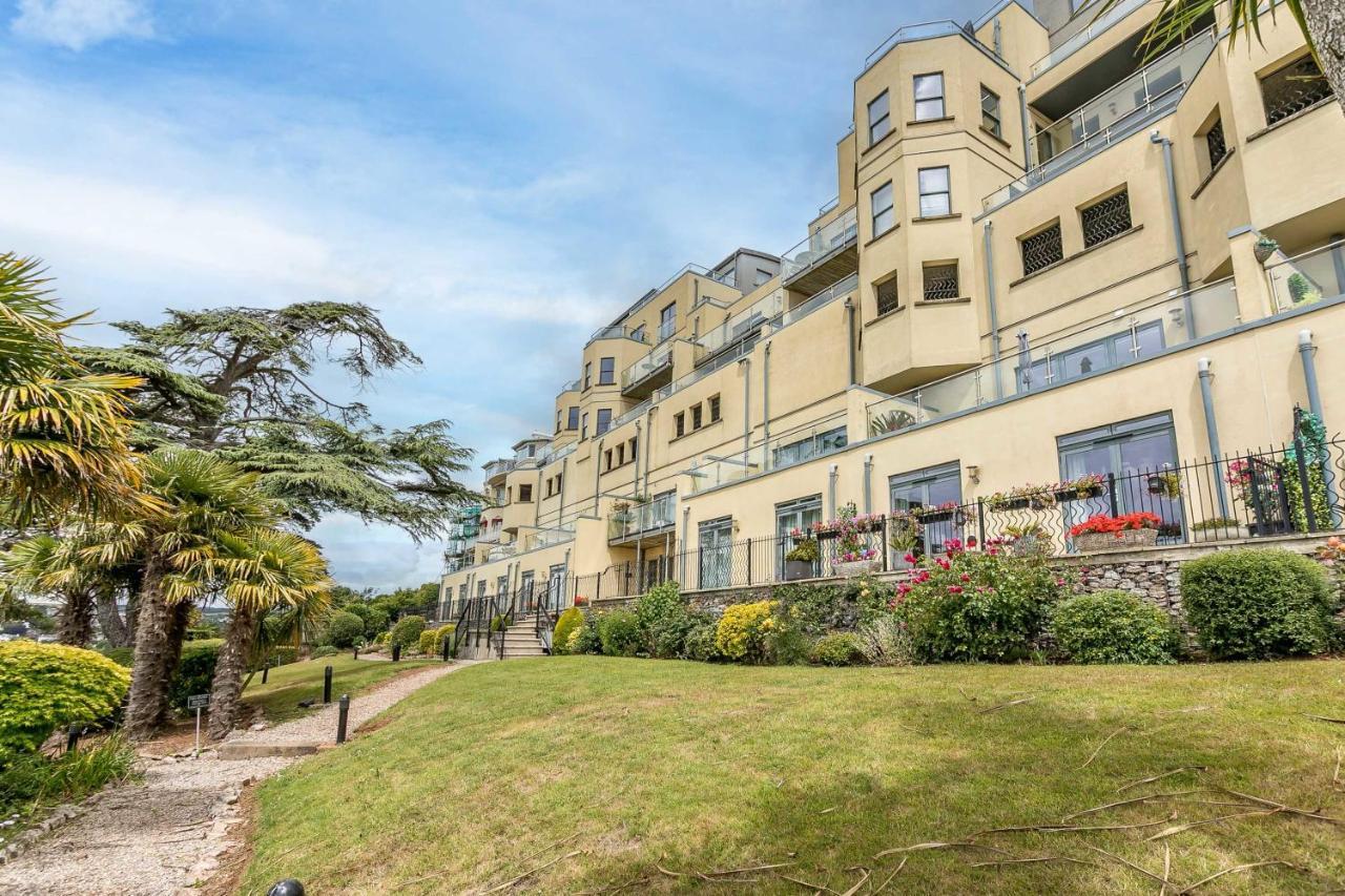 A7 Masts - Striking Beach Bolthole Apartment With Beautiful Sea Views Private Balcony & Parking Torquay Exterior foto